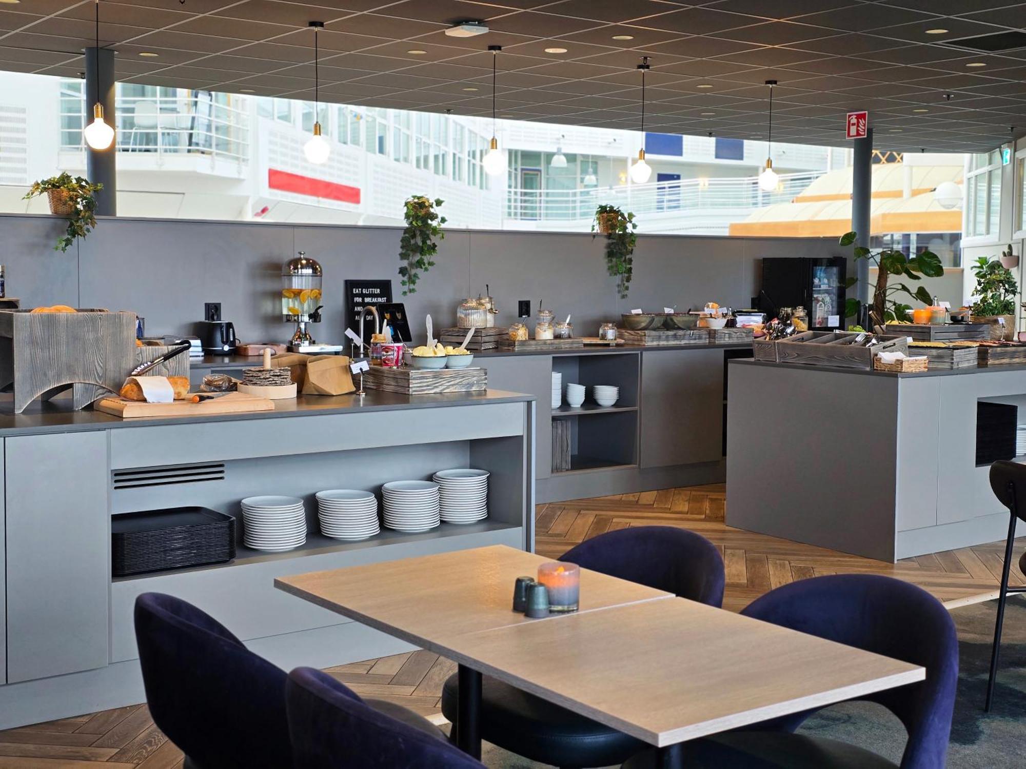 First Hotel Joenkoeping מראה חיצוני תמונה