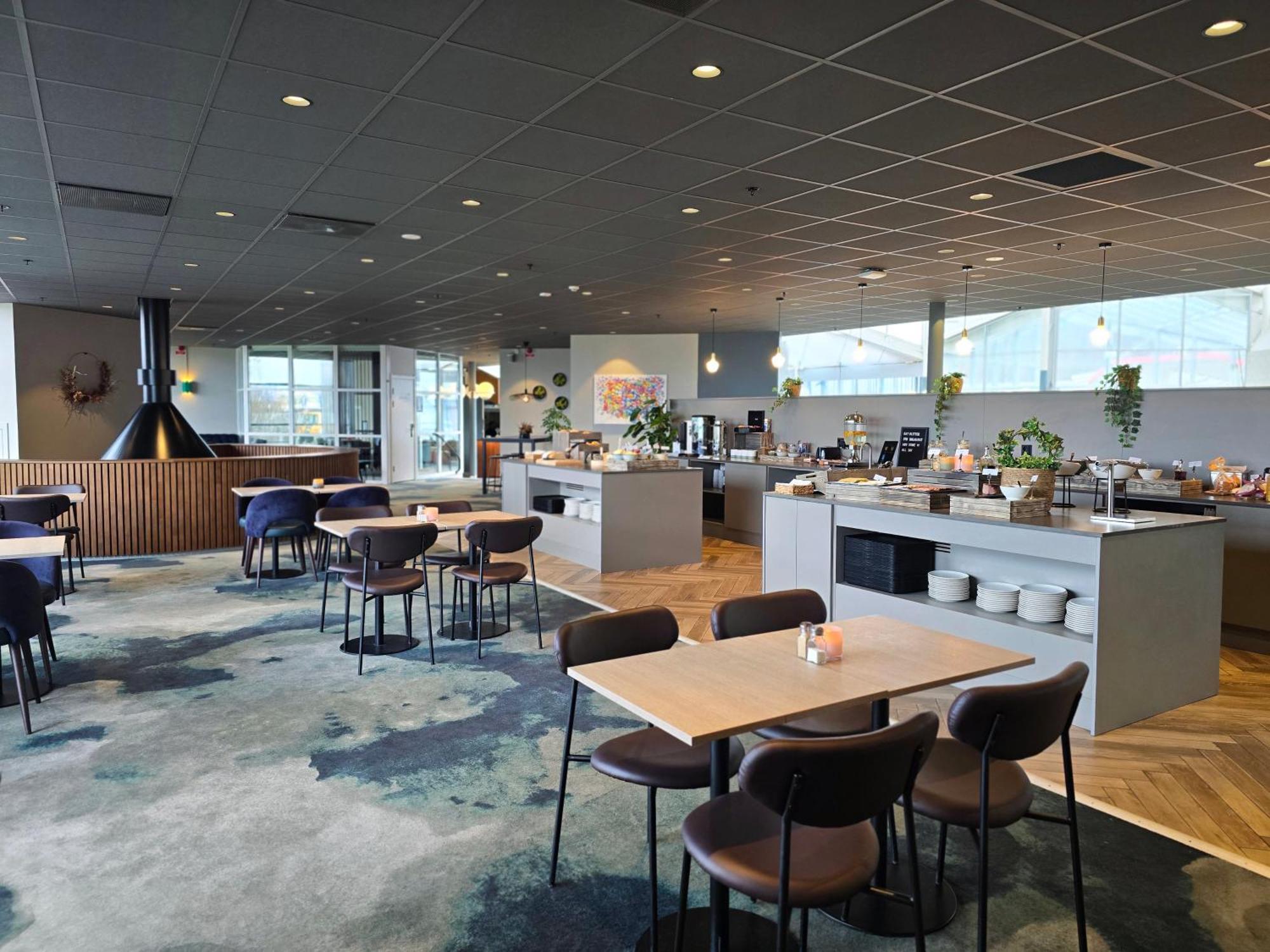 First Hotel Joenkoeping מראה חיצוני תמונה